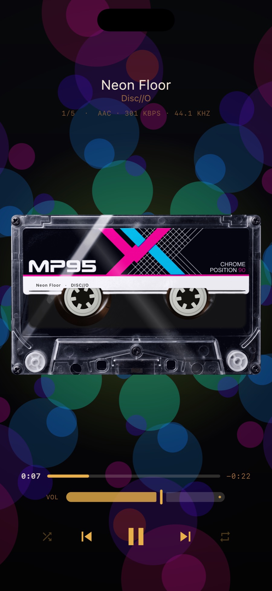 MP95-Kassettendeck mit dem RGB-Visualizer dahinter